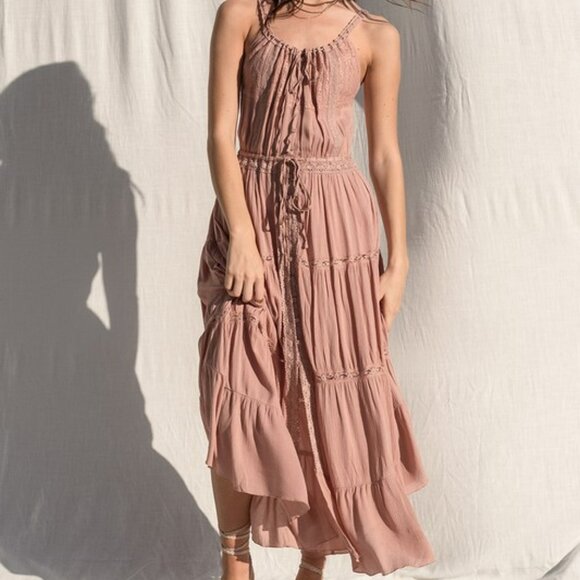 TIERED RUFFLE MAXI DRESS (ASH ROSE) - Picture 4 of 6